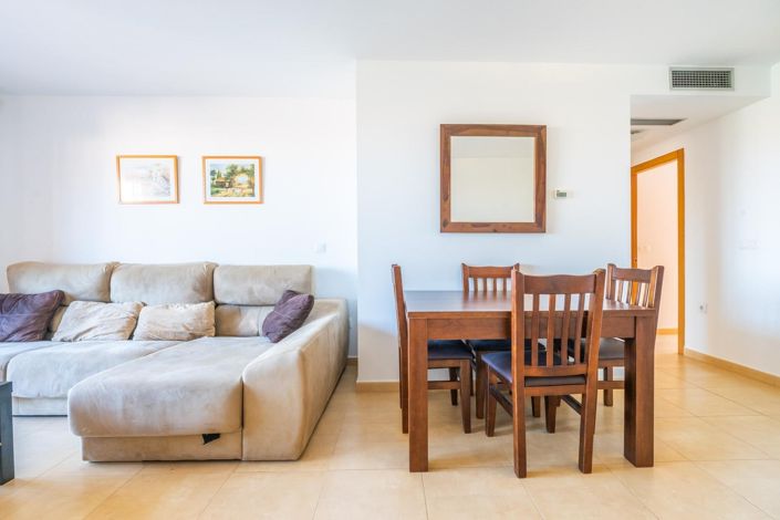 Image No.4-2 Bed Apartment for sale