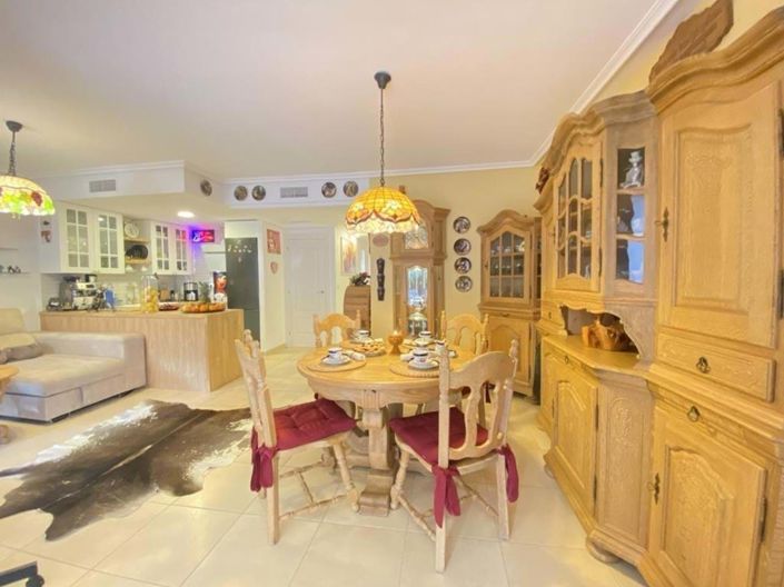 Image No.16-3 Bed Apartment for sale