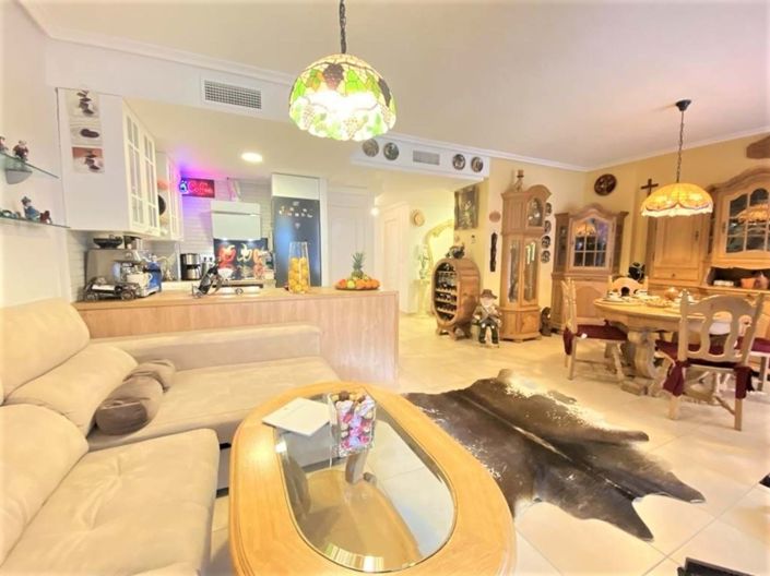 Image No.6-3 Bed Apartment for sale