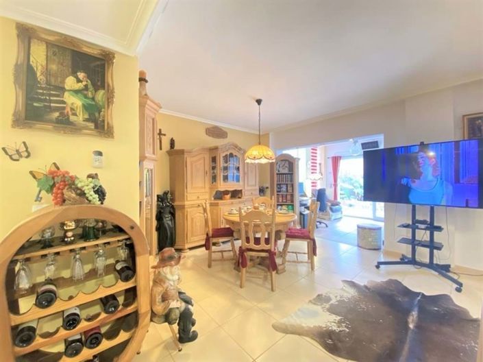 Image No.9-3 Bed Apartment for sale