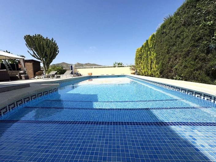 Image No.14-3 Bed Apartment for sale