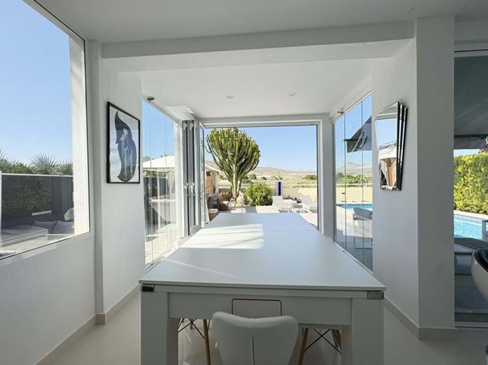 Image No.45-3 Bed Apartment for sale