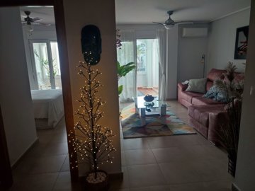 1447-631959-78d1f4f8b6655591b02d22fabb36a692d