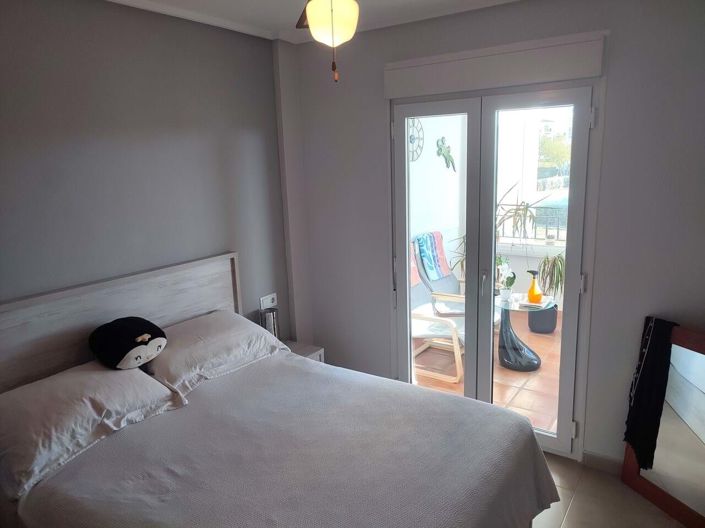 Image No.9-2 Bed Apartment for sale