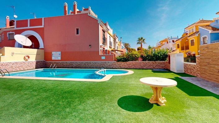 Image No.17-2 Bed Townhouse for sale