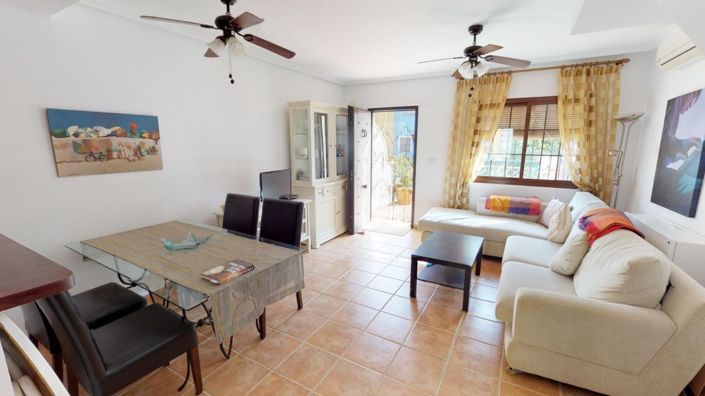 Image No.2-2 Bed Townhouse for sale