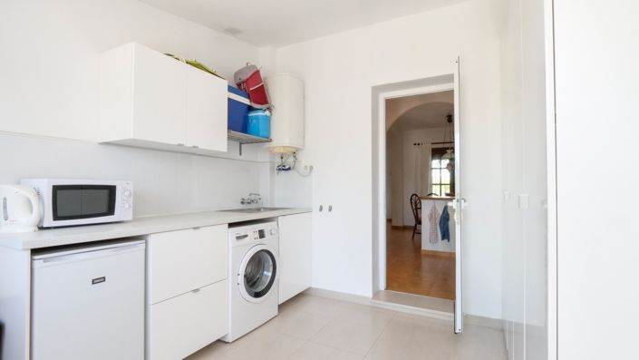 Image No.15-3 Bed Townhouse for sale