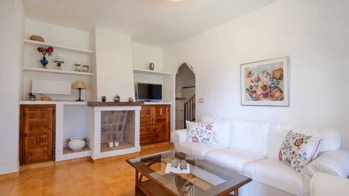 Image No.17-3 Bed Townhouse for sale