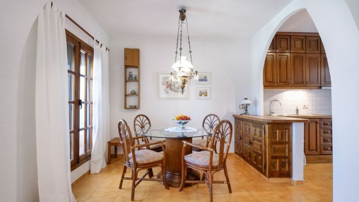 Image No.18-3 Bed Townhouse for sale