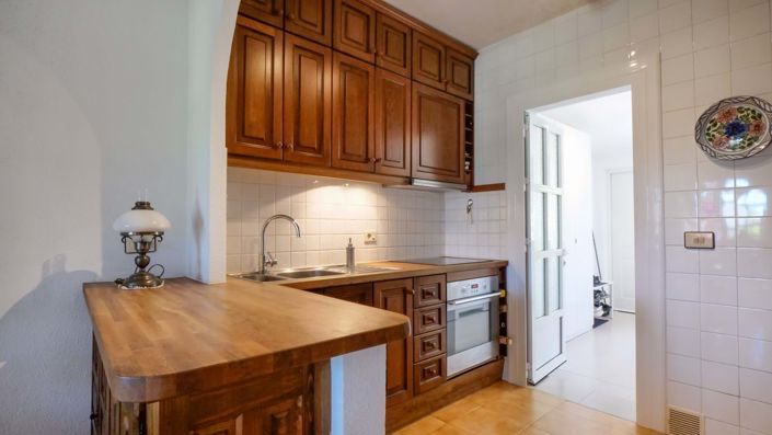 Image No.8-3 Bed Townhouse for sale