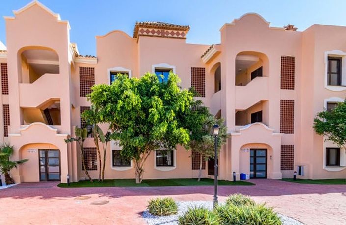 Image No.26-3 Bed Apartment for sale