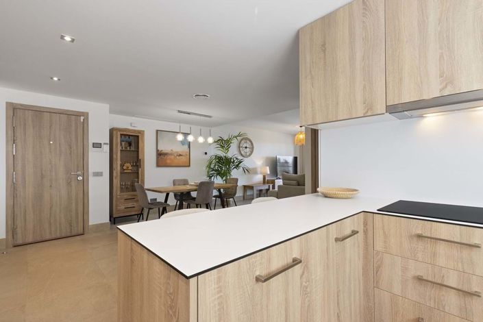 Image No.10-3 Bed Apartment for sale