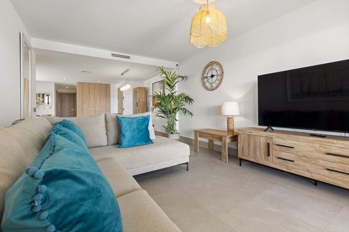 Image No.14-3 Bed Apartment for sale