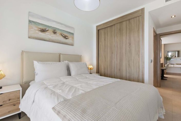 Image No.27-3 Bed Apartment for sale