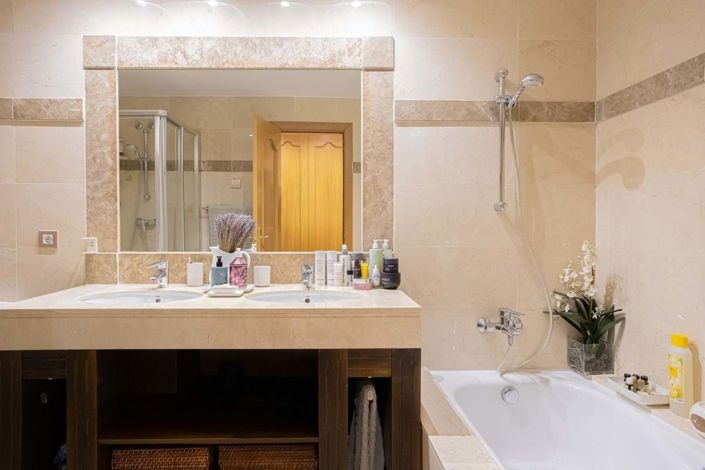 Image No.21-2 Bed Apartment for sale