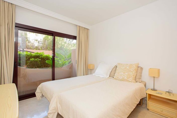 Image No.23-2 Bed Apartment for sale