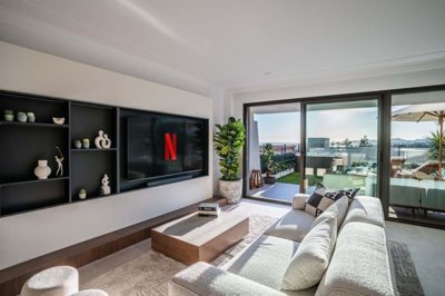 1447-644561-78d1f4f8b6655591b02d22fabb36a692d