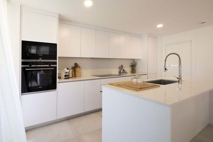 Image No.12-3 Bed Townhouse for sale