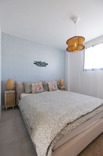 Image No.29-3 Bed Townhouse for sale