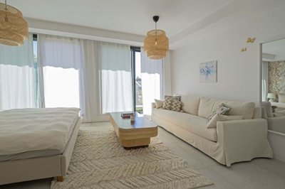 1447-644556-78d1f4f8b6655591b02d22fabb36a692d