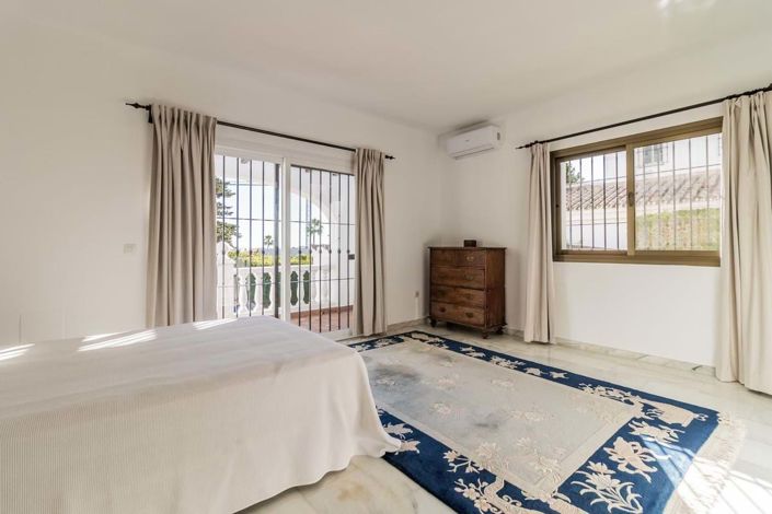 Image No.21-3 Bed Villa for sale