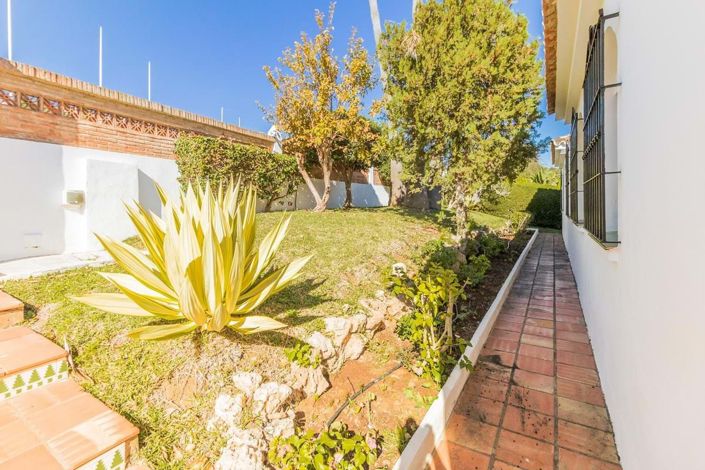 Image No.26-3 Bed Villa for sale