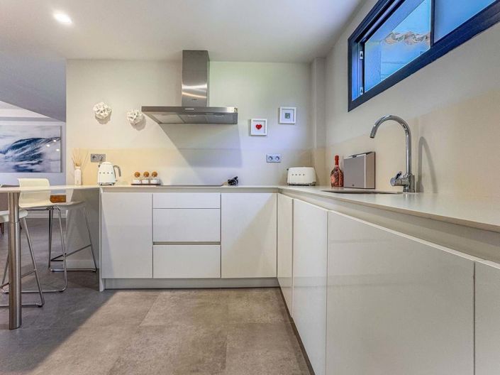 Image No.26-2 Bed Apartment for sale