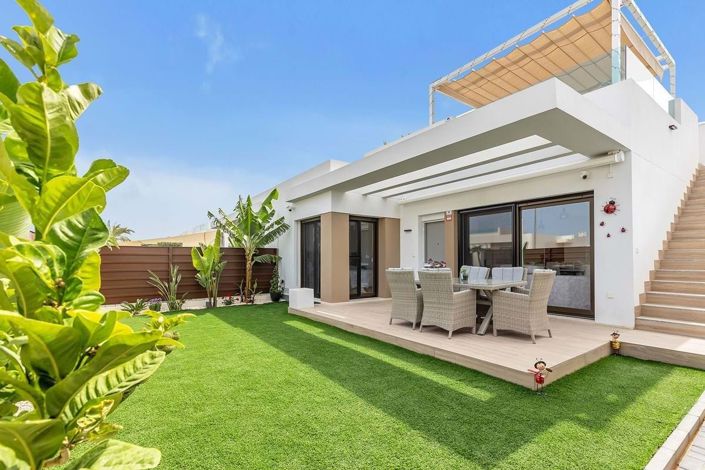 Image No.2-Jumelé de 2 chambres à vendre à Ciudad Quesada