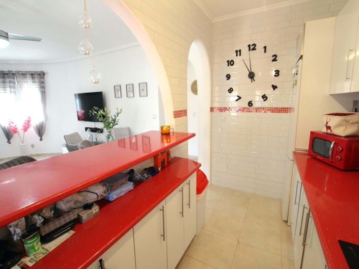 Image No.15-5 Bed Villa for sale