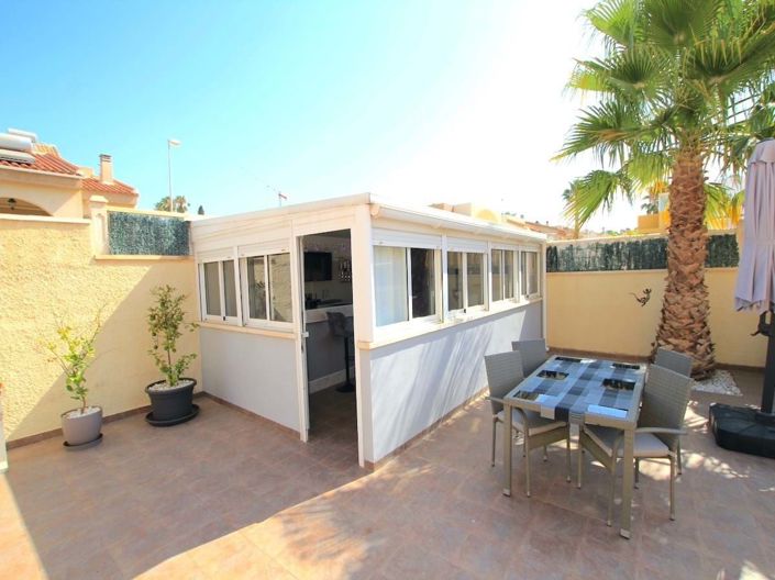 Image No.8-5 Bed Villa for sale