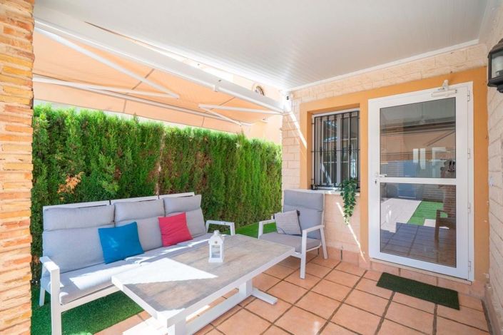 Image No.5-3 Bed Townhouse for sale