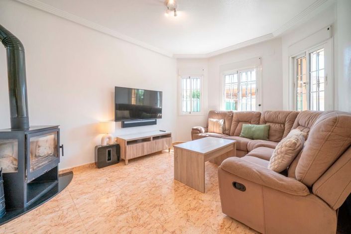 Image No.7-3 Bed Townhouse for sale