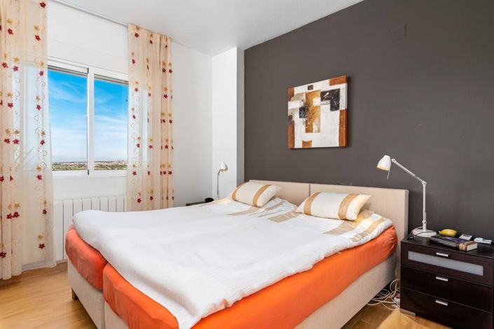 Image No.17-3 Bed Villa for sale