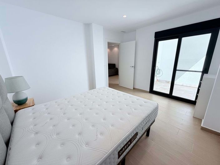 Image No.21-4 Bed Villa for sale