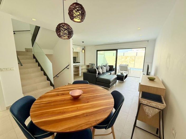 Image No.6-4 Bed Villa for sale