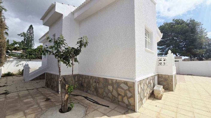 Image No.45-4 Bed Villa for sale
