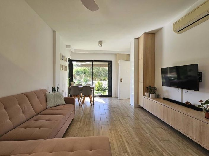 Image No.10-3 Bed Villa for sale