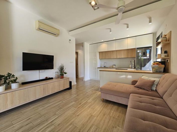 Image No.8-3 Bed Villa for sale