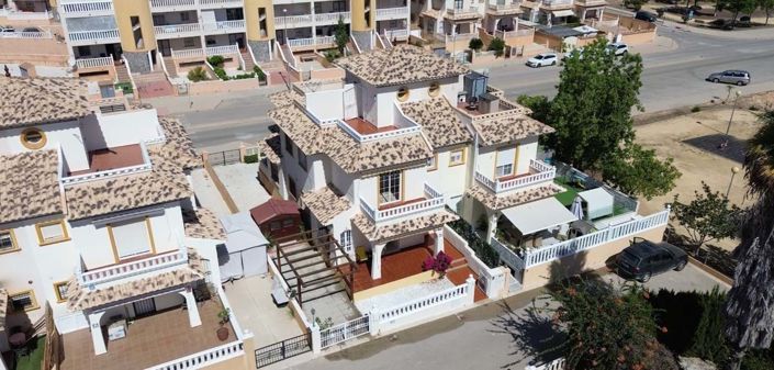 Image No.32-3 Bed Townhouse for sale