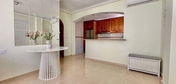 Image No.9-3 Bed Townhouse for sale