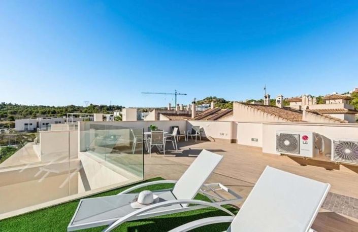 Image No.12-3 Bed Villa for sale