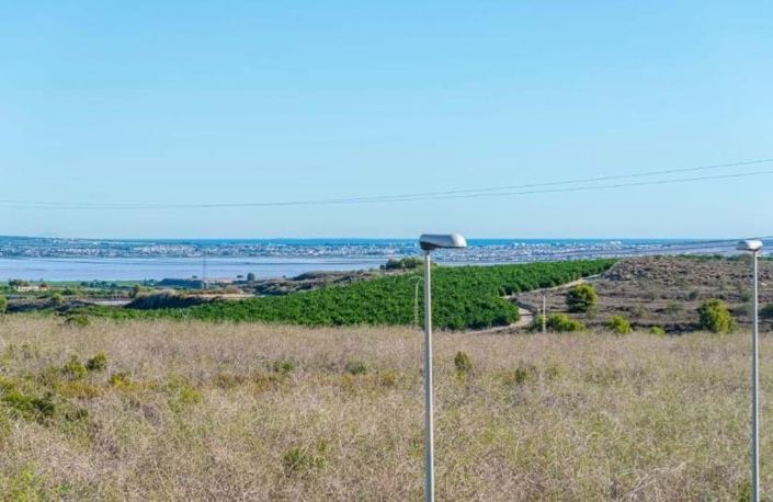 Image No.40-3 Bed Villa for sale