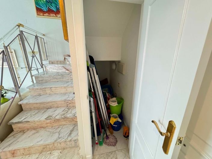 Image No.8-3 Bed Apartment for sale