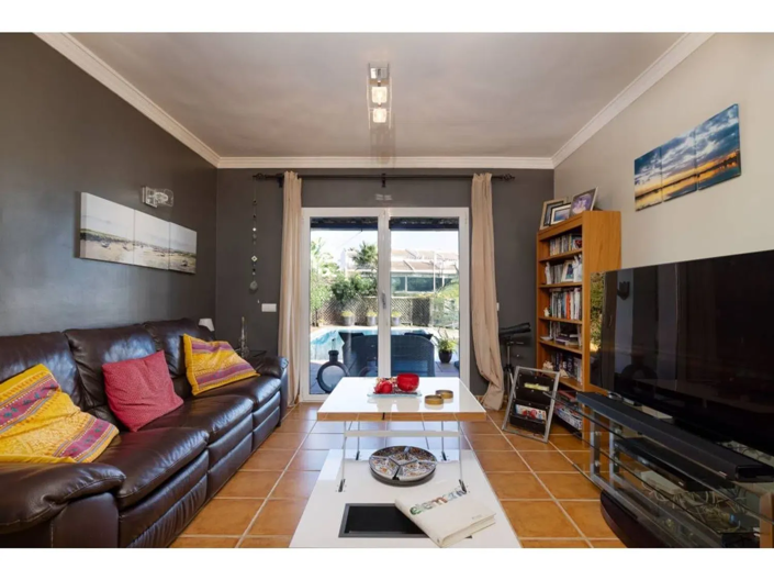 Image No.6-4 Bed Villa for sale