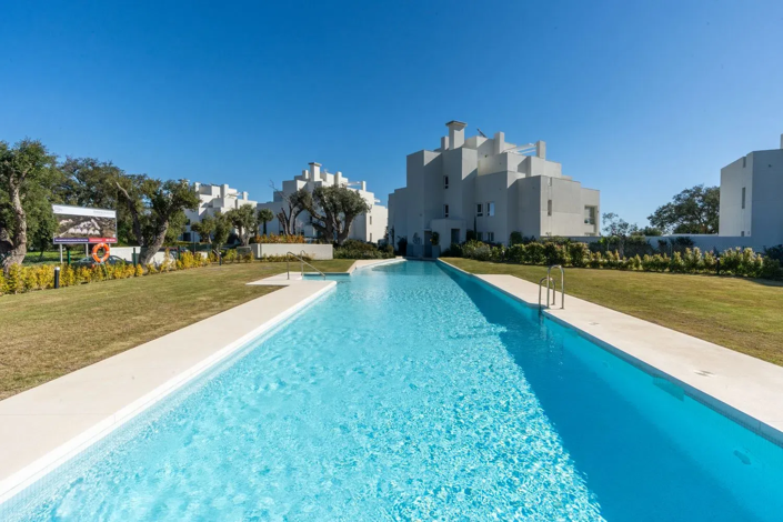 Image No.1-3 Bed Apartment for sale