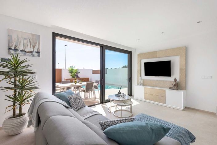 Image No.3-3 Bed Villa for sale