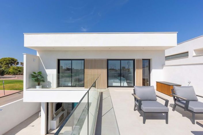 Image No.34-3 Bed Villa for sale