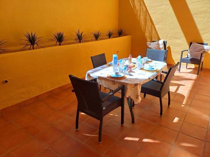 Image No.15-2 Bed Apartment for sale