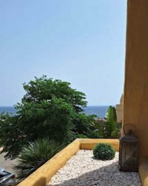 1447-642919-78d1f4f8b6655591b02d22fabb36a692d