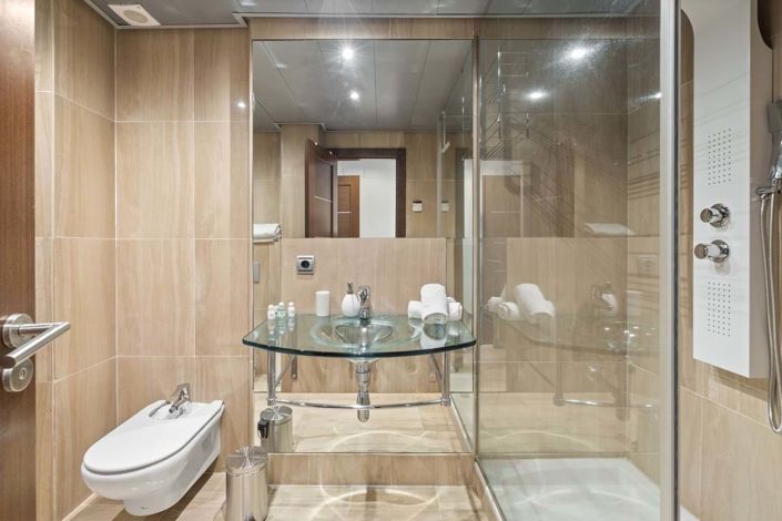 Image No.16-4 Bed Penthouse for sale